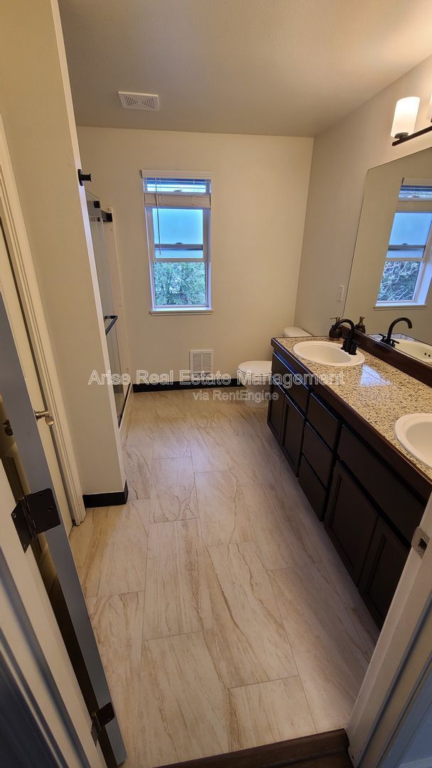 High-Class Comfort Meets Wallet-Saving Efficiency property image
