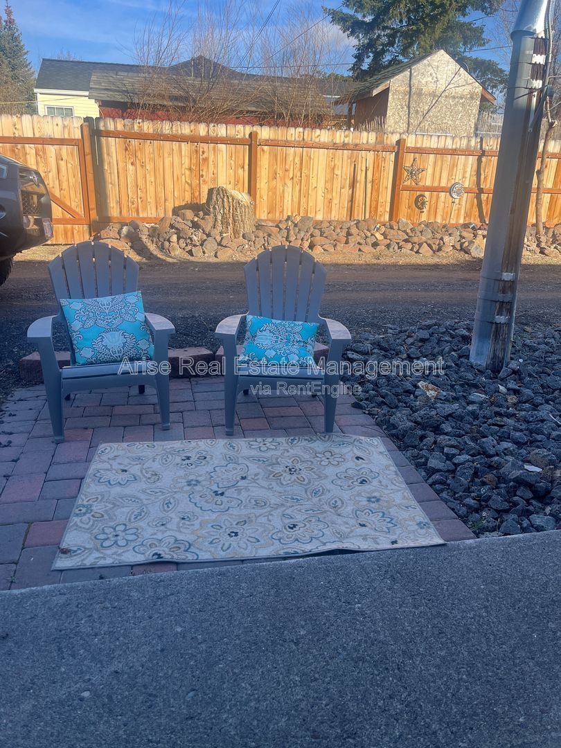 Charming one-bedroom home featuring vintage charm, cozy living spaces, and classic character throughout. property image