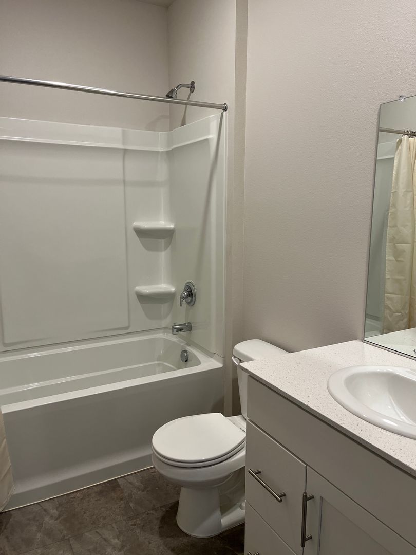 Please do not disturb Tenants. Beautiful one story home in quiet new neighborhood in Prineville property image