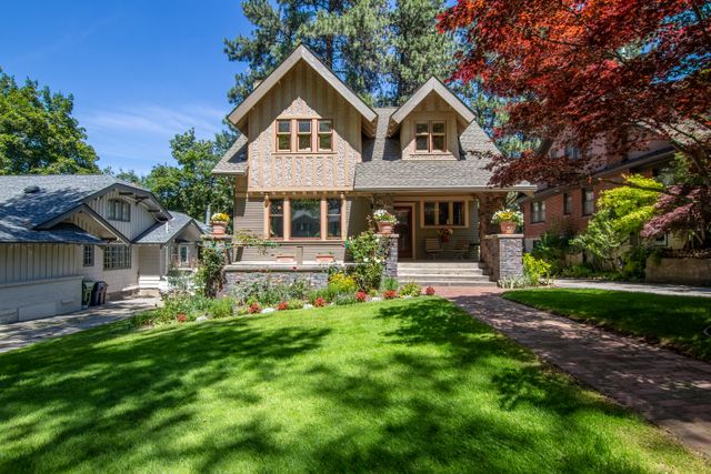 home with a manicured lawn